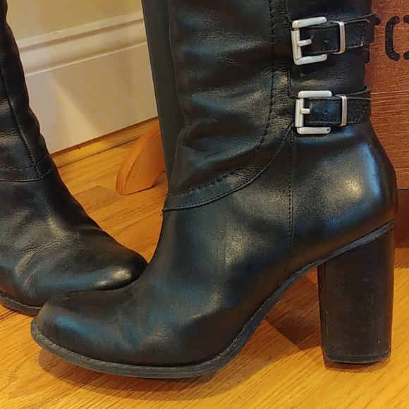 Adrienne Vittadini knee high heeled boot - Picture 7 of 12